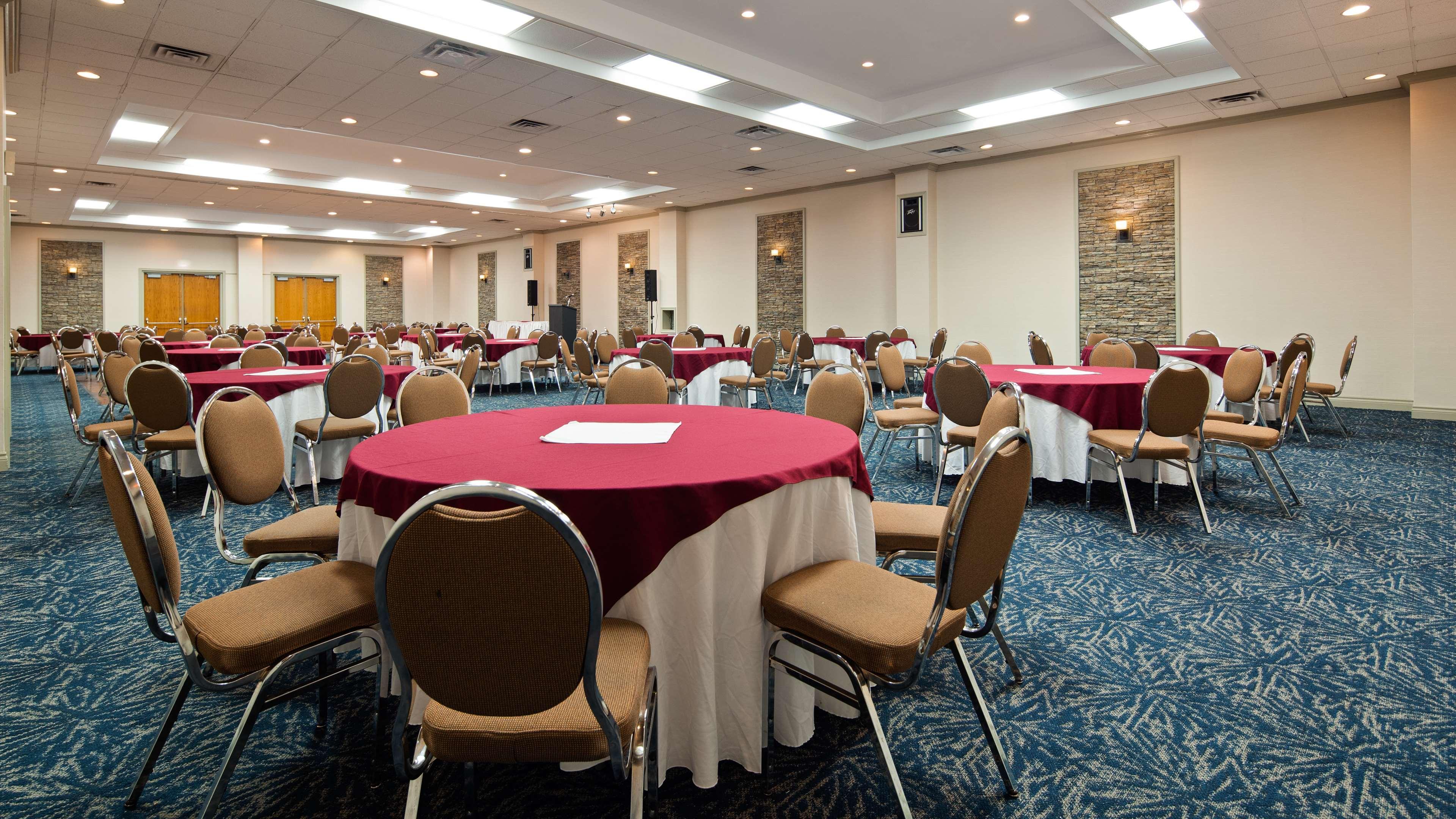 Best Western North Bay Hotel & Conference Centre Exterior foto