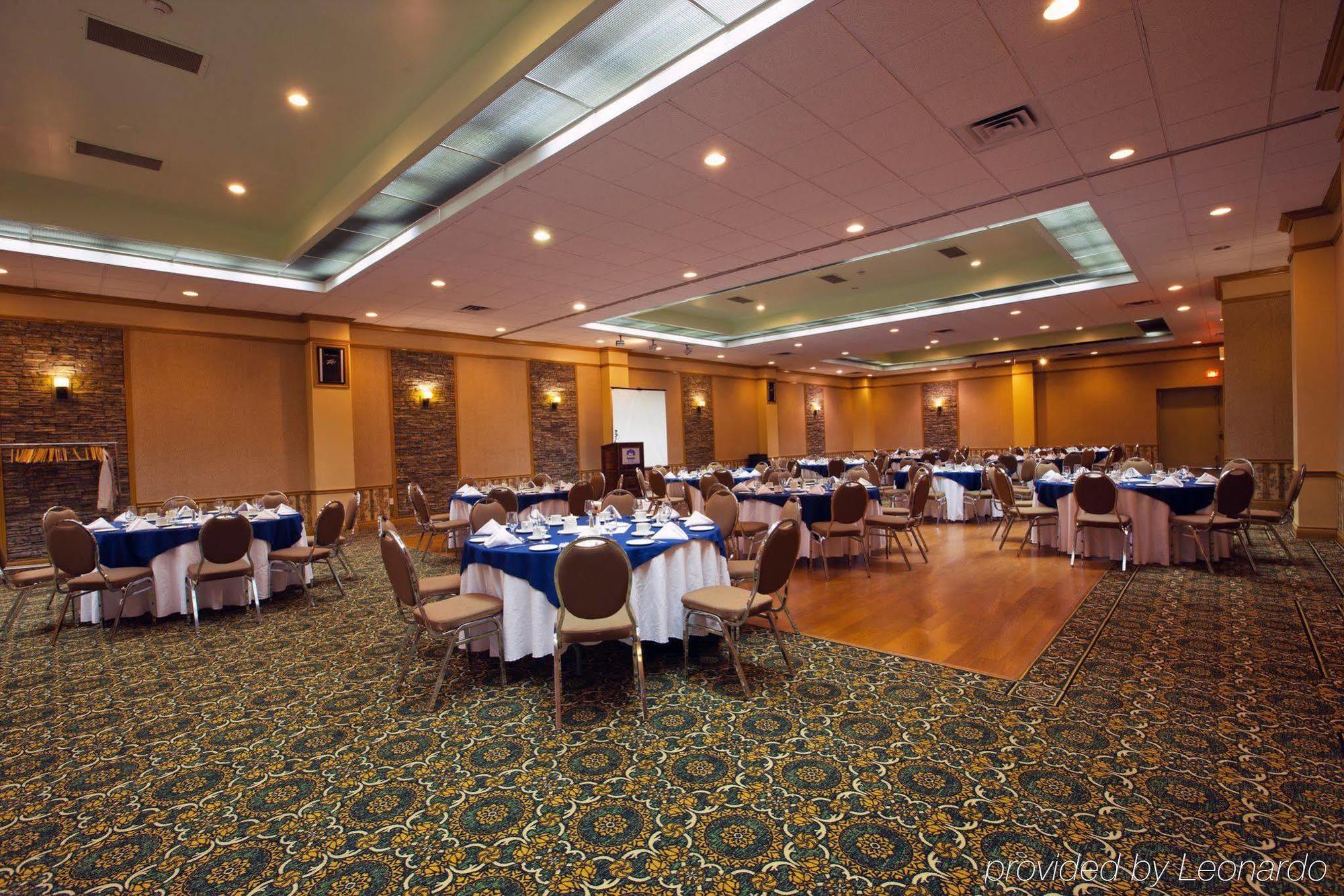 Best Western North Bay Hotel & Conference Centre Restaurant foto